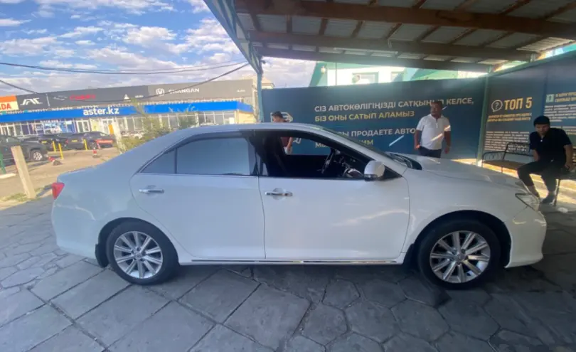Toyota Camry 2013 года за 9 000 000 тг. в Талдыкорган фото 4