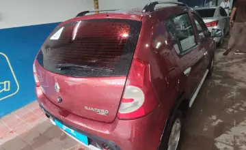Renault Sandero 2013 года за 3 300 000 тг. в Астана