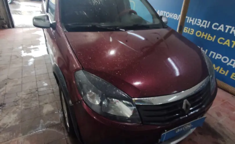 Renault Sandero 2013 года за 3 300 000 тг. в Астана фото 3