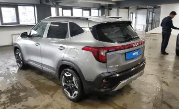 Kia Seltos 2023 года за 12 000 000 тг. в Астана фото 4