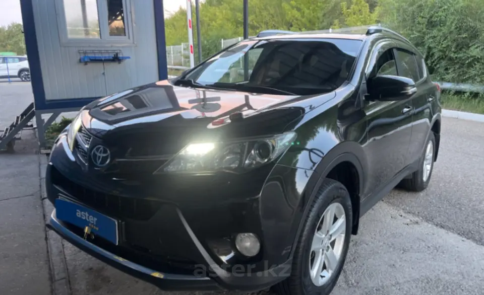 Toyota RAV4 2014 года за 9 500 000 тг. в Усть-Каменогорск