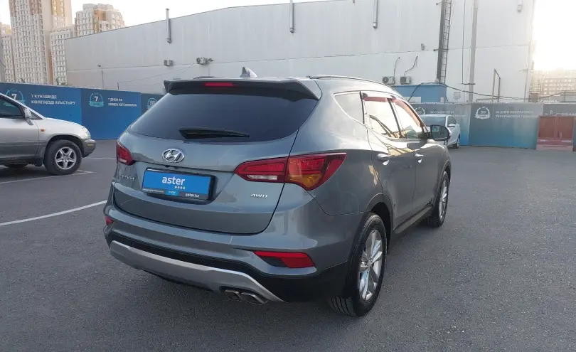 Hyundai Santa Fe 2018 года за 10 000 000 тг. в Шымкент фото 3