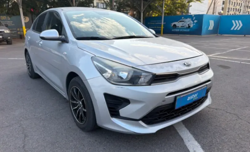 Kia Rio 2021 года за 5 800 000 тг. в Алматы фото 2