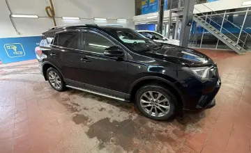 Toyota RAV4 2016 года за 12 500 000 тг. в Астана фото 4