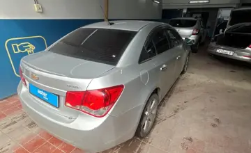 Chevrolet Cruze 2011 года за 3 200 000 тг. в Астана
