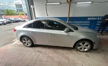 Chevrolet Cruze 2011 года за 3 200 000 тг. в Астана фото 4