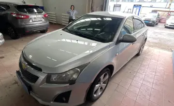 Chevrolet Cruze 2011 года за 3 200 000 тг. в Астана фото 1