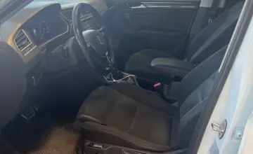 Volkswagen Tiguan 2018 года за 12 500 000 тг. в Алматы фото 5