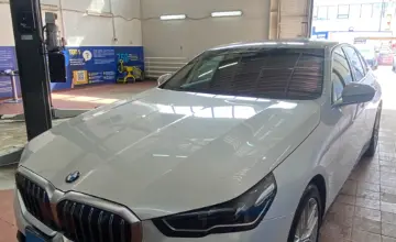 BMW 5 серии 2024 года за 32 000 000 тг. в Астана фото 1