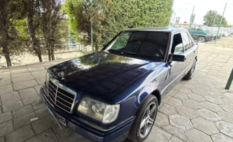 Mercedes-Benz E-Класс 1994 года за 1 700 000 тг. в Талдыкорган