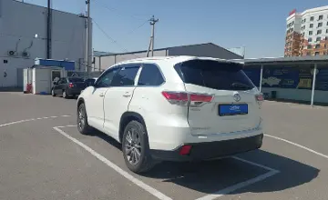 Toyota Highlander 2014 года за 16 000 000 тг. в Шымкент фото 4