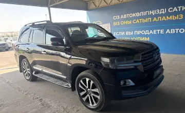 Toyota Land Cruiser 2018 года за 38 000 000 тг. в Алматы фото 3
