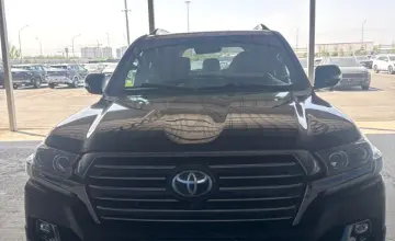 Toyota Land Cruiser 2018 года за 38 000 000 тг. в Алматы фото 2