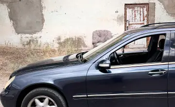 Mercedes-Benz C-Класс 2001 года за 3 800 000 тг. в Алматы