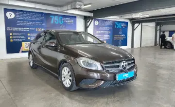 Mercedes-Benz A-Класс 2014 года за 5 000 000 тг. в Астана фото 2