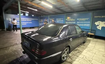 Mercedes-Benz E-Класс 1996 года за 2 500 000 тг. в Талдыкорган