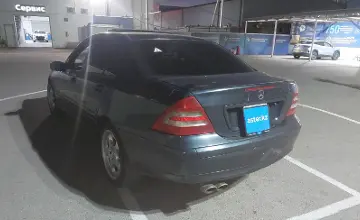 Mercedes-Benz C-Класс 2001 года за 1 900 000 тг. в Шымкент фото 4