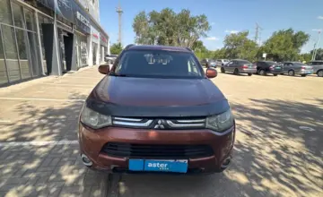 Mitsubishi Outlander 2013 года за 6 000 000 тг. в Актобе фото 2