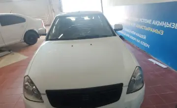 LADA (ВАЗ) Priora 2014 года за 1 500 000 тг. в Астана фото 2