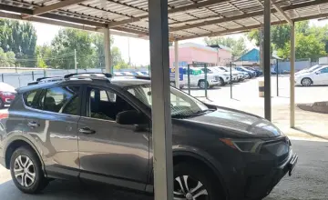 Toyota RAV4 2016 года за 10 000 000 тг. в Алматы фото 4
