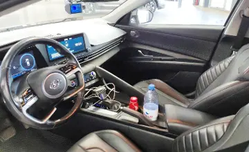 Hyundai Elantra 2023 года за 8 800 000 тг. в Астана фото 5