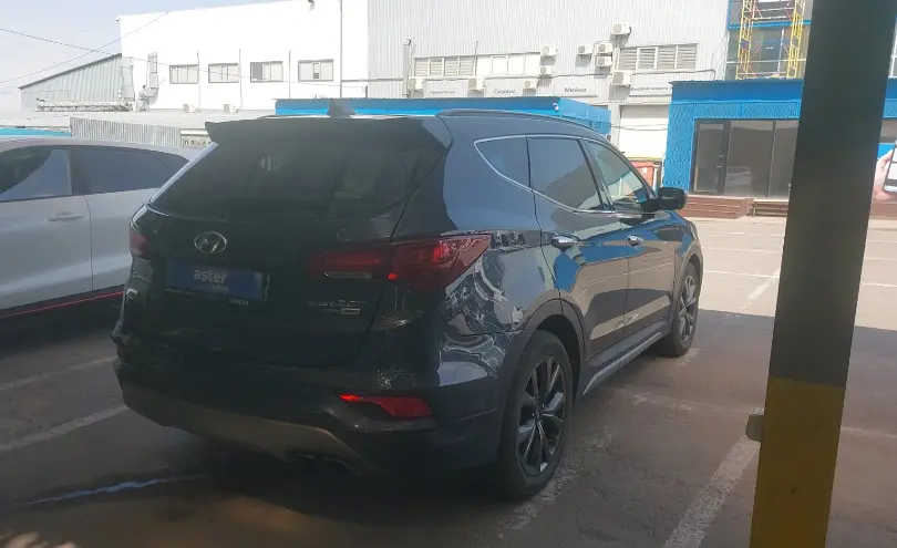 Hyundai Santa Fe 2016 года за 9 500 000 тг. в Алматы фото 3