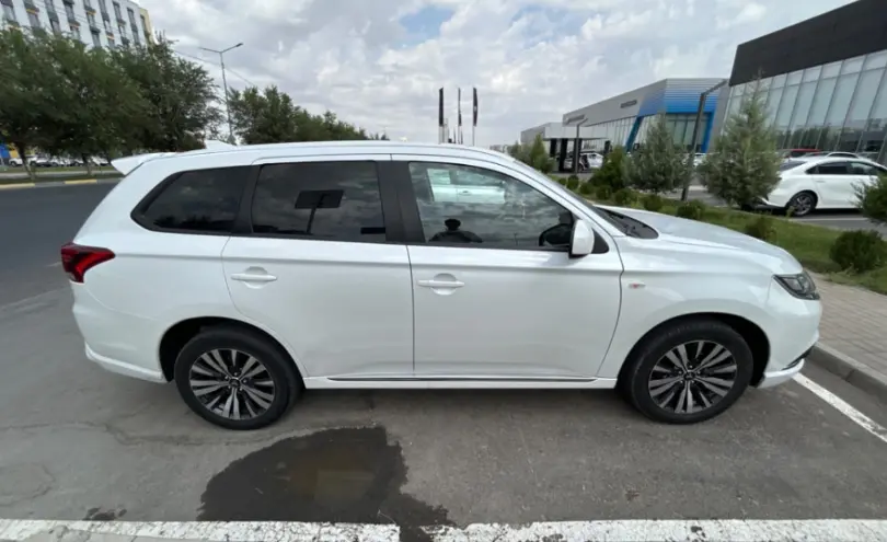 Mitsubishi Outlander Sport 2022 года за 9 500 000 тг. в Шымкент фото 4