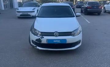 Volkswagen Polo 2015 года за 4 500 000 тг. в Актобе фото 2