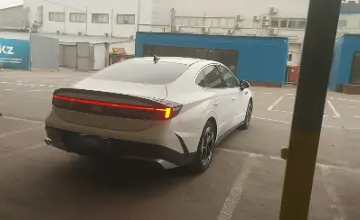 Hyundai Sonata 2023 года за 13 500 000 тг. в Алматы фото 3