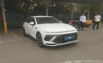 Hyundai Sonata 2023 года за 13 500 000 тг. в Алматы фото 2