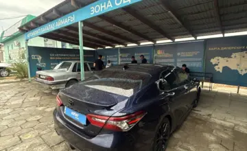 Toyota Camry 2021 года за 12 200 000 тг. в Талдыкорган