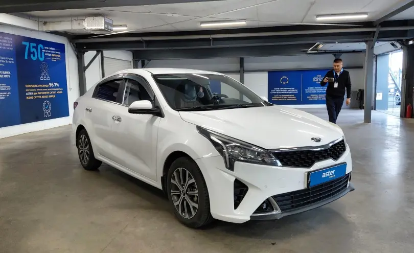 Kia Rio 2021 года за 8 000 000 тг. в Астана фото 2