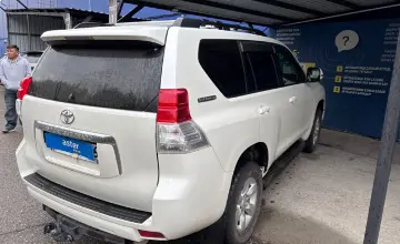 Toyota Land Cruiser Prado 2012 года за 13 000 000 тг. в Усть-Каменогорск