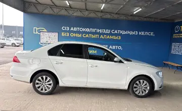 Volkswagen Bora 2022 года за 5 500 000 тг. в Алматы фото 4