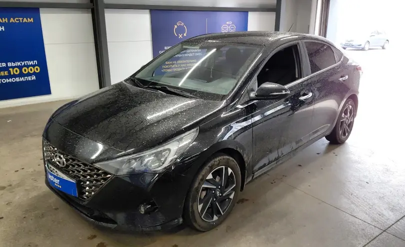 Hyundai Accent 2022 года за 8 400 000 тг. в Астана