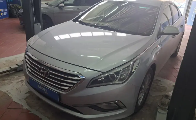 Hyundai Sonata 2017 года за 7 500 000 тг. в Астана