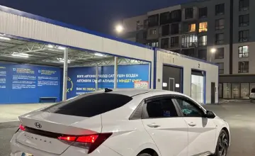 Hyundai Elantra 2022 года за 7 000 000 тг. в Алматы