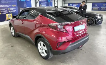 Toyota C-HR 2019 года за 9 500 000 тг. в Астана фото 4