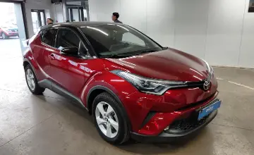 Toyota C-HR 2019 года за 9 500 000 тг. в Астана фото 2