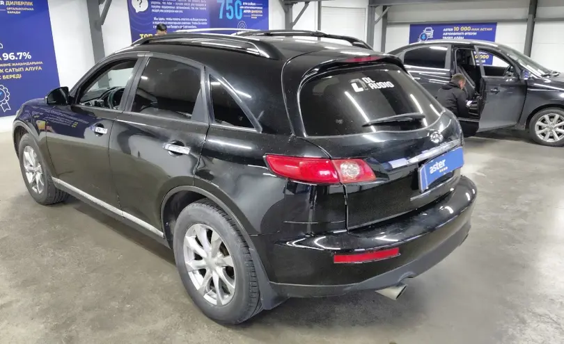 Infiniti FX 2006 года за 4 500 000 тг. в Астана фото 4
