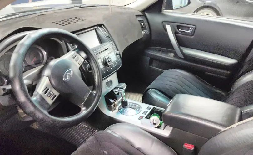 Infiniti FX 2006 года за 4 500 000 тг. в Астана фото 5