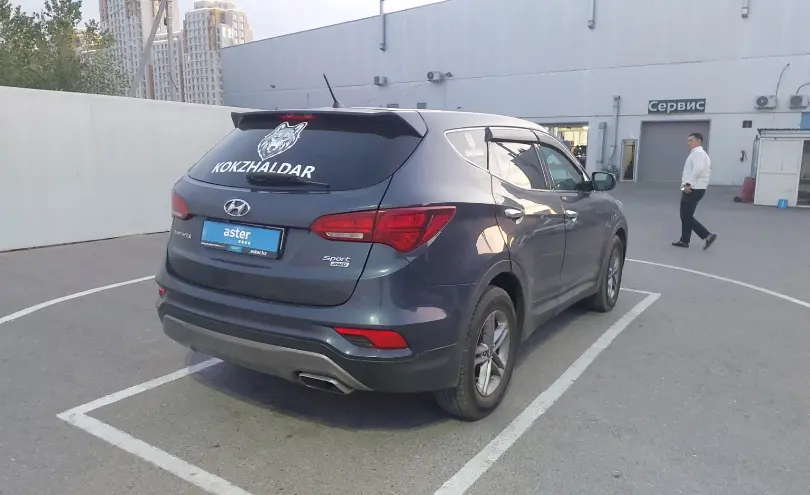 Hyundai Santa Fe 2017 года за 8 500 000 тг. в Шымкент фото 3