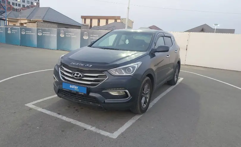 Hyundai Santa Fe 2017 года за 8 500 000 тг. в Шымкент