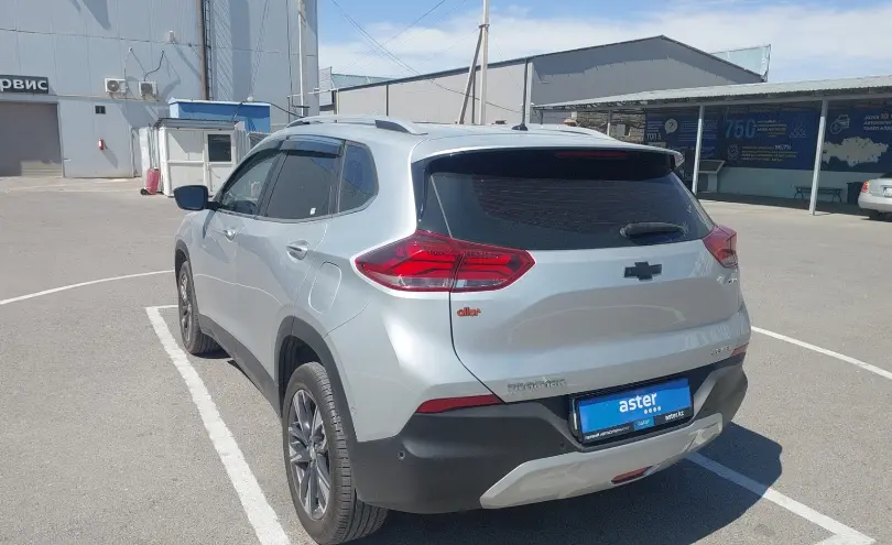 Chevrolet Tracker 2024 года за 8 000 000 тг. в Шымкент фото 4