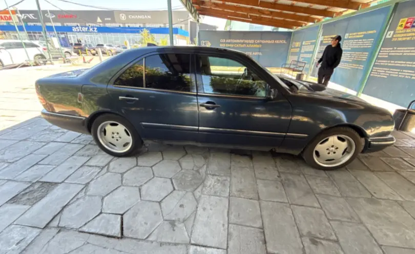 Mercedes-Benz E-Класс 1999 года за 2 200 000 тг. в Талдыкорган фото 4