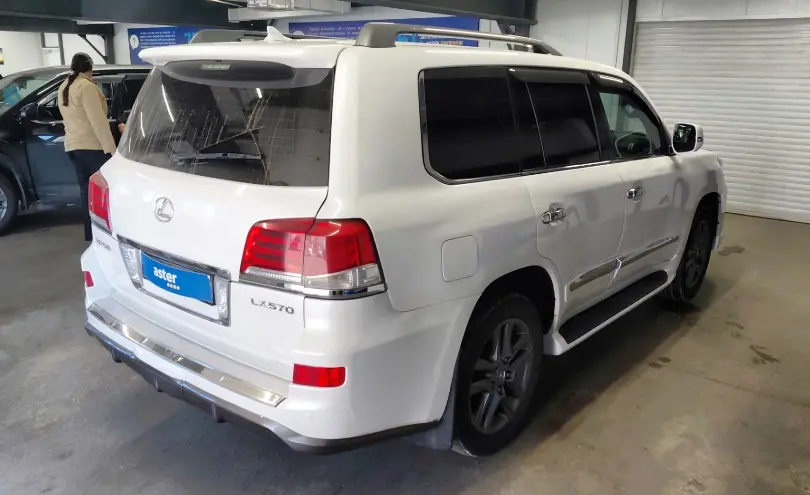 Lexus LX 2013 года за 25 000 000 тг. в Астана фото 3