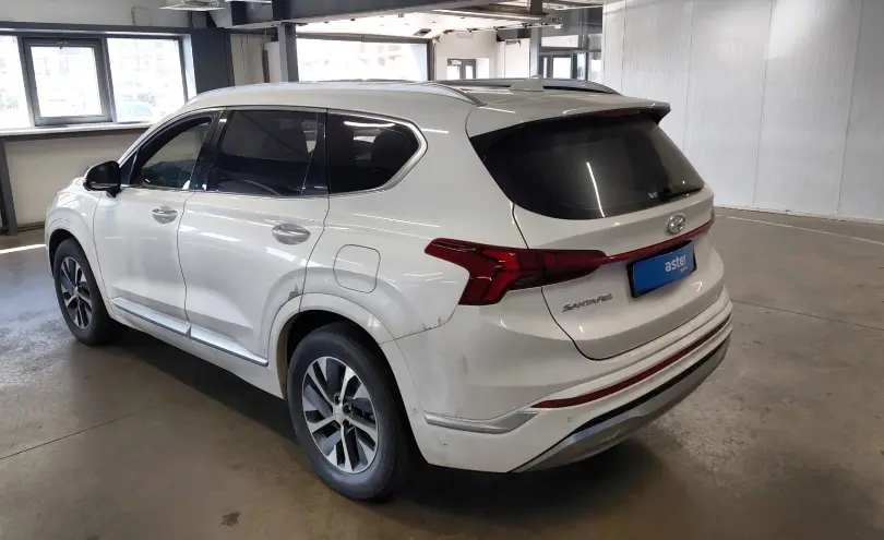 Hyundai Santa Fe 2021 года за 13 000 000 тг. в Астана фото 4