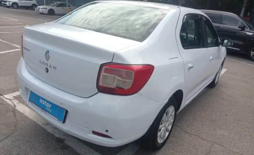 Renault Logan 2016 года за 3 000 000 тг. в Алматы фото 3