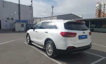 Kia Sorento 2015 года за 9 000 000 тг. в Шымкент фото 4