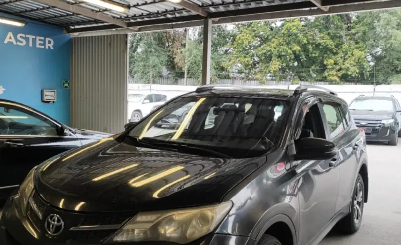 Toyota RAV4 2014 года за 9 500 000 тг. в Алматы